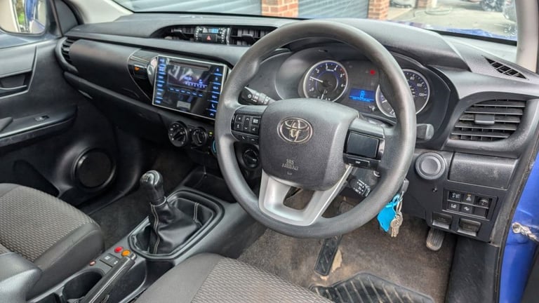 2018 18 TOYOTA HI-LUX 2.4 D-4D ACTIVE PICKUP EXTENDED CAB 4DR DIESEL MANUAL 4WD 