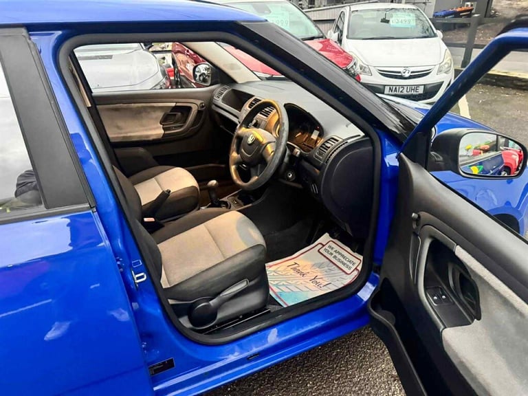 2009 Skoda Fabia 1.2 HTP 6V 1 Hatchback 5dr Petrol Manual (140 g/km, 60 bhp) Hatchback Petrol Manual