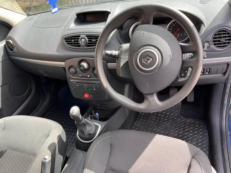 Renault, CLIO, Hatchback, 2010, Manual, 1149 (cc),5 doors - Image 3