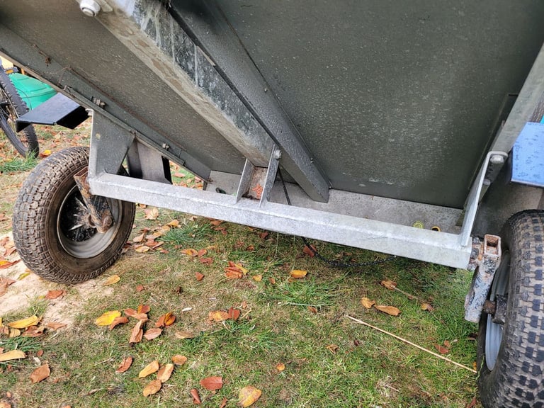 Erde 102 metal car trailer 