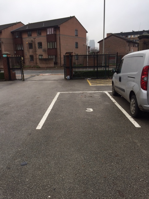 Allocated, Gated, 24/7 Parking, Near ***UNIVERSITY & WOMEN'S HOSPITAL***L7 3RH (5513)