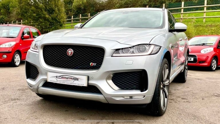 image for 2017 Jaguar F-Pace 3.0 D300 V6 S SUV 5dr Diesel Auto AWD Euro 6 (s/s) (300 ps) ESTATE Diesel Auto...