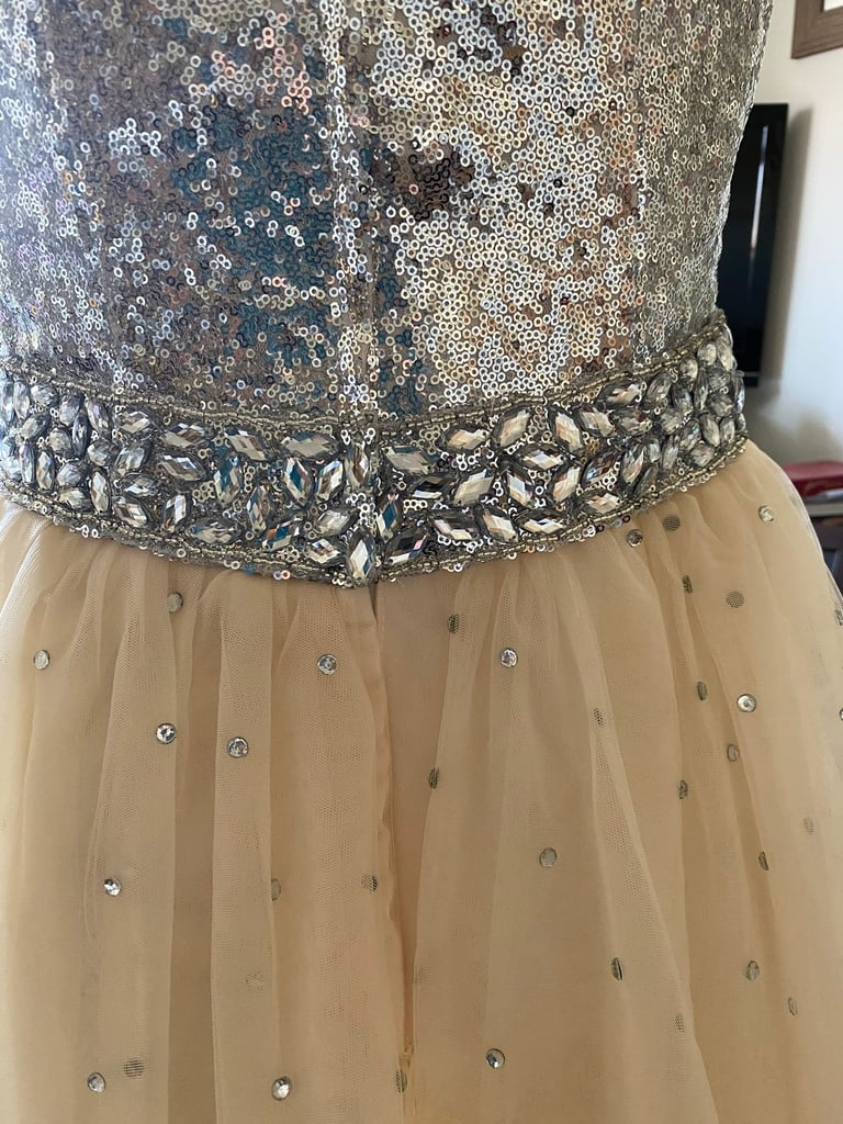 prom dress size small (8-10) new