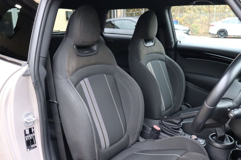 2021 MINI Hatch 1.5 SPORT Hatchback Petrol Manual