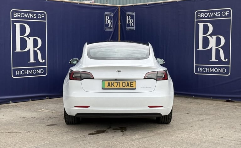2021 Tesla Model 3 Long Range AWD 4dr Auto SALOON ELECTRIC Automatic