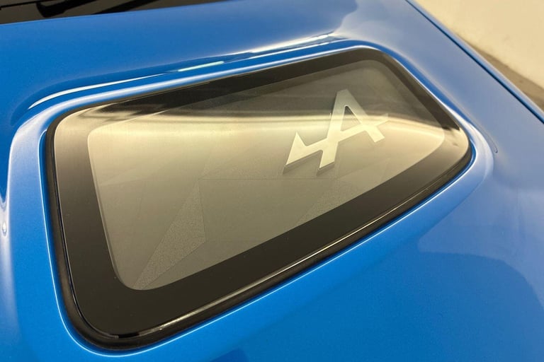 2025 Alpine A290 52kWh GTS Auto 5dr HATCHBACK Electric Automatic