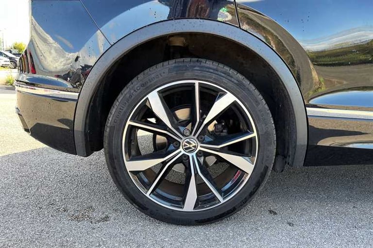 2024 Volkswagen Tiguan 1.5 TSI R-Line Edition SUV 5dr Petrol DSG Euro 6 (s/s) (150 ps) SUV Petrol...