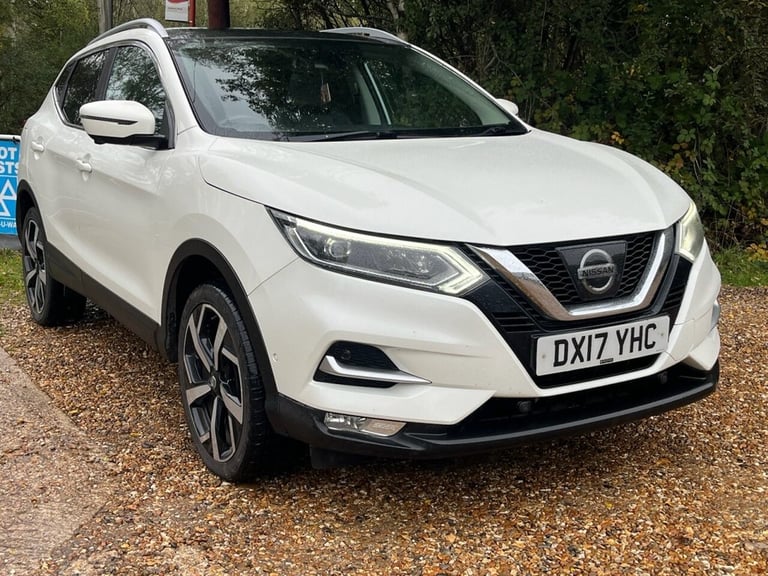 2017 Nissan Qashqai 1.6 dCi Tekna 5dr HATCHBACK DIESEL Manual