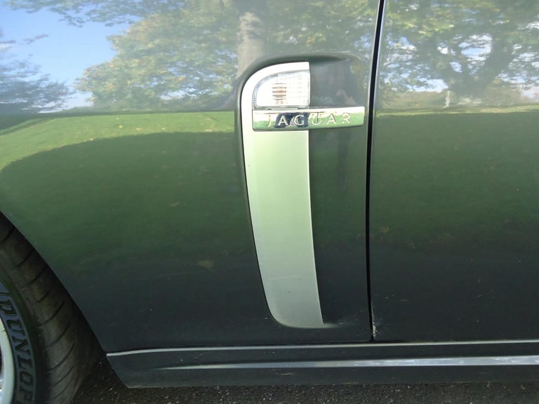 Jaguar XKR