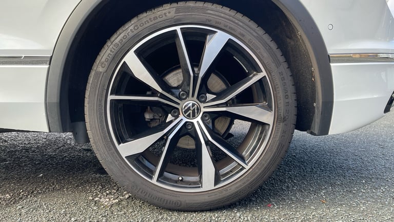 2022 Volkswagen Tiguan 1.5 TSI 150 R-Line 5dr DSG - Heated Front Seats - 