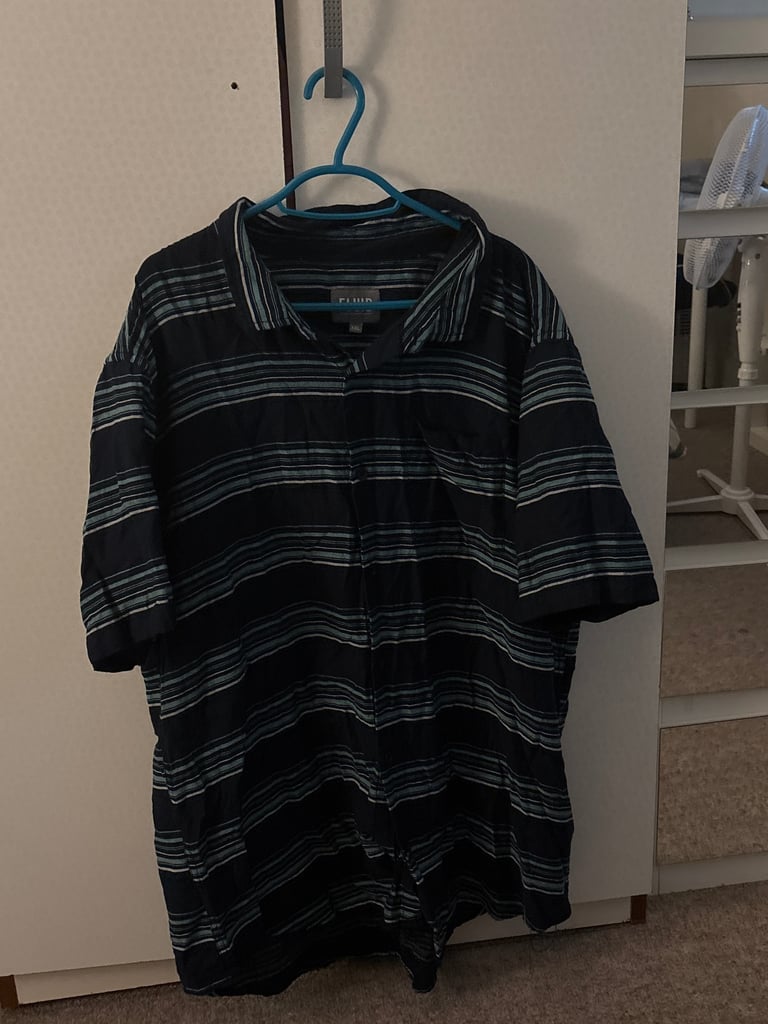 image for Men’s shirts XXL