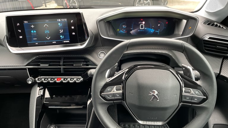 2022 Peugeot 208 1.2 PureTech Allure Premium Hatchback 5dr Petrol EAT Euro 6 (s/s) (100 ps) Hatch...