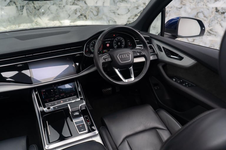  Audi Q7 3.0 TFSIe V6 55 S line Tiptronic quattro Euro 6 (s/s) 5dr 17.9kWh Petrol/Electric Hybrid...