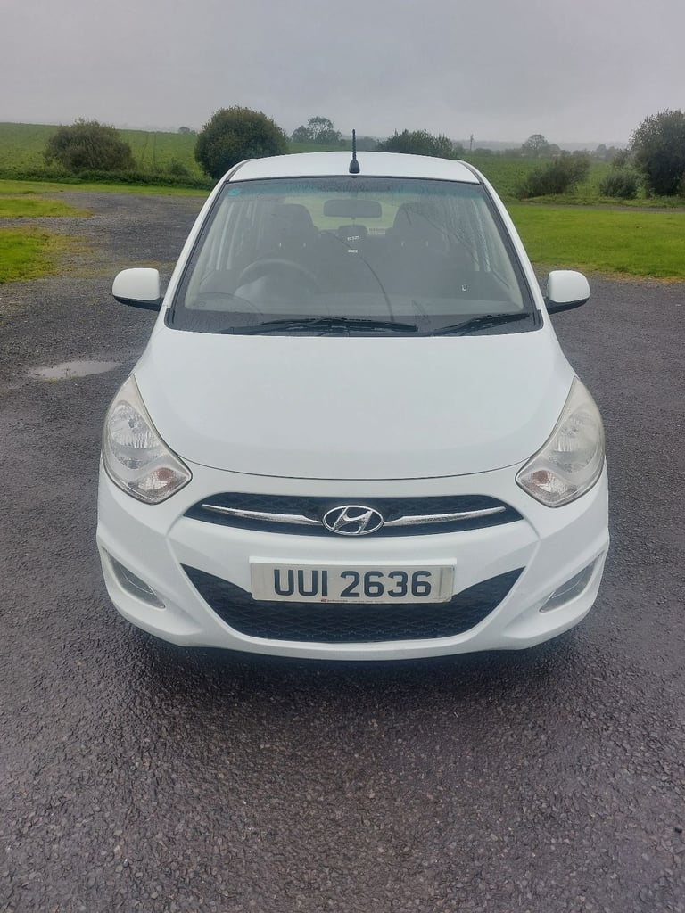 2013 HYUNDAI I10. FULL MOT. 81K. £20 ROAD TAX. 3 MONTHS WARRANTY 