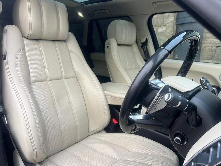 2015 Land Rover Range Rover 4.4 SD V8 Autobiography Auto 4WD Euro 6 (s/s) 5dr SUV Diesel Automatic