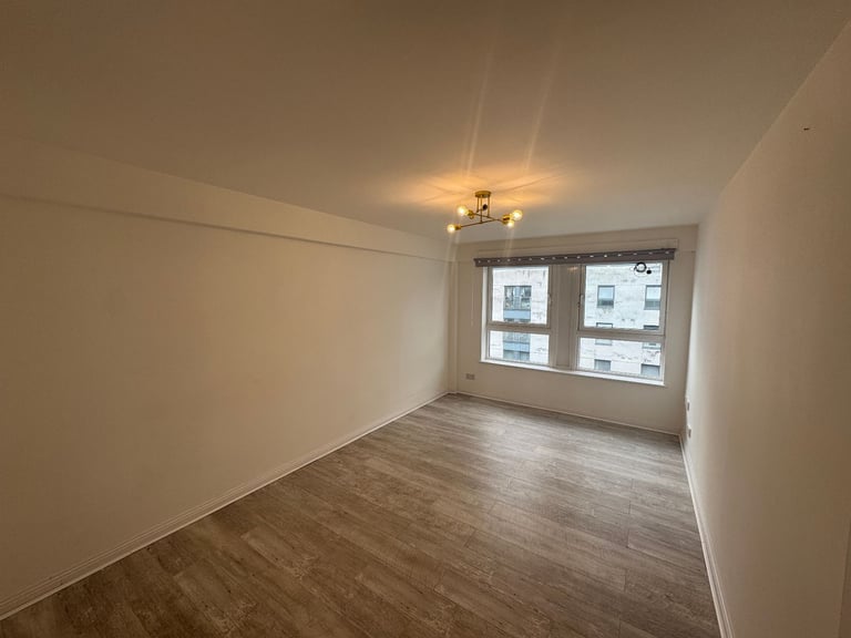 WALLACE STREET, Modern 2 Bedroom Apartment TO LET – £1,095 PCM