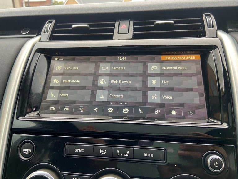 2019 Land Rover Discovery 3.0 SD V6 HSE Auto 4WD Euro 6 (s/s) 5dr ESTATE Diesel Automatic