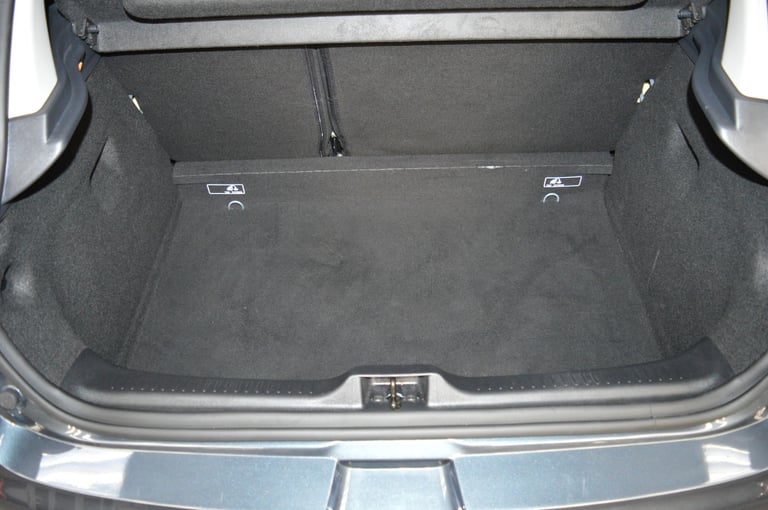 2018 Renault Clio 1.5 dCi 90 Play LOW MILEAGE + ONE OWNER + ULEZ COMPLIANT Hatchback Diesel Manual