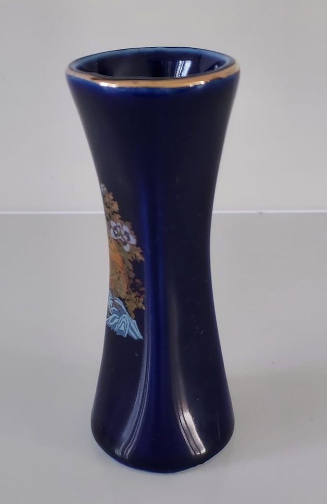 Cobalt Blue Ceramic Pottery Bud/Posy Vase Oriental Bird Design 10 cm Tall