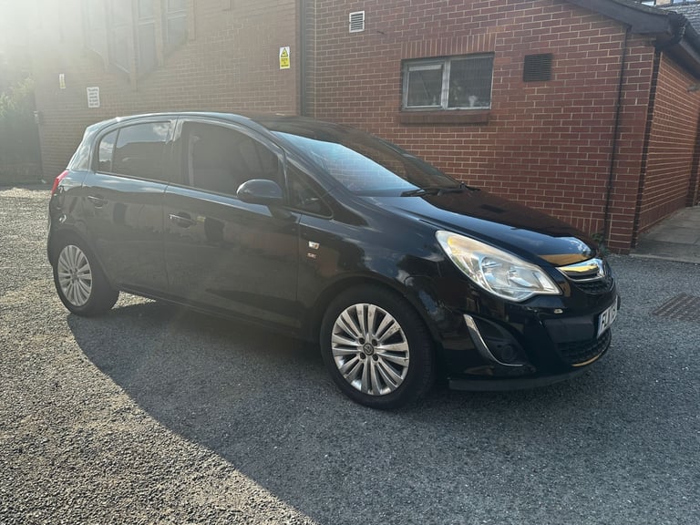Vauxhall, CORSA, Hatchback, 2011, Manual, 1398 (cc),5 doors - Image 3