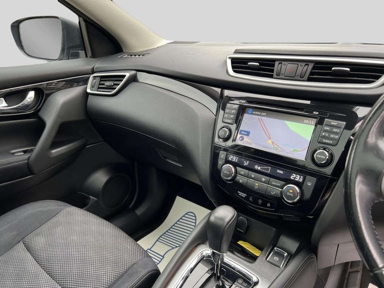 2017 Nissan Qashqai 1.2 DIG-T N-Connecta SUV 5dr Petrol XTRON 2WD Euro 6 (s/s) (115 ps) HATCHBACK...