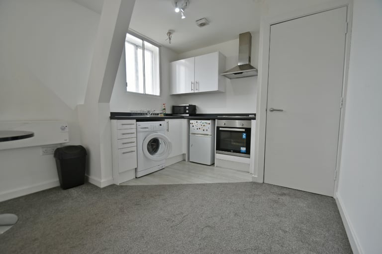 One bedroom flat in Cheapside Chambers 43