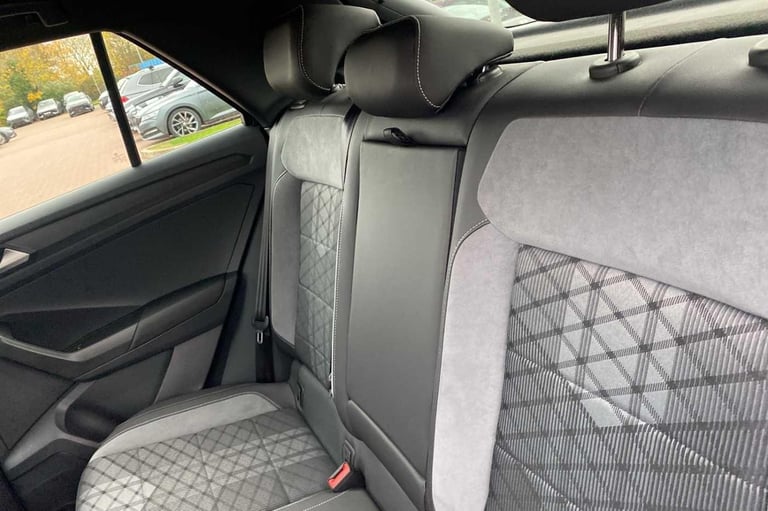 2023 Volkswagen T-Roc 1.5 TSI R-Line 5dr DSG HATCHBACK Petrol Automatic