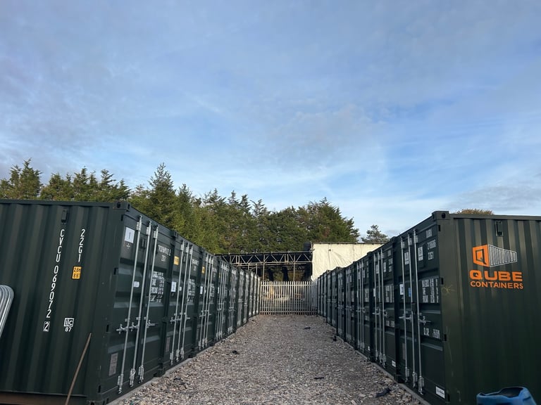  20ft storage containers available to rent short and long term in Bristol 