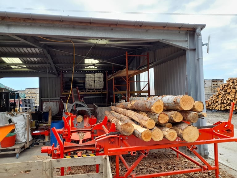 Firewood logs Softwood Hardwood for Aberdeenshire / Moray