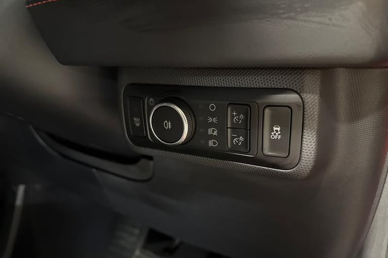 2024 Ford Mustang Mach-E Extended Range 91kWh Premium SUV 5dr Electric Automatic (294 ps) Automat...