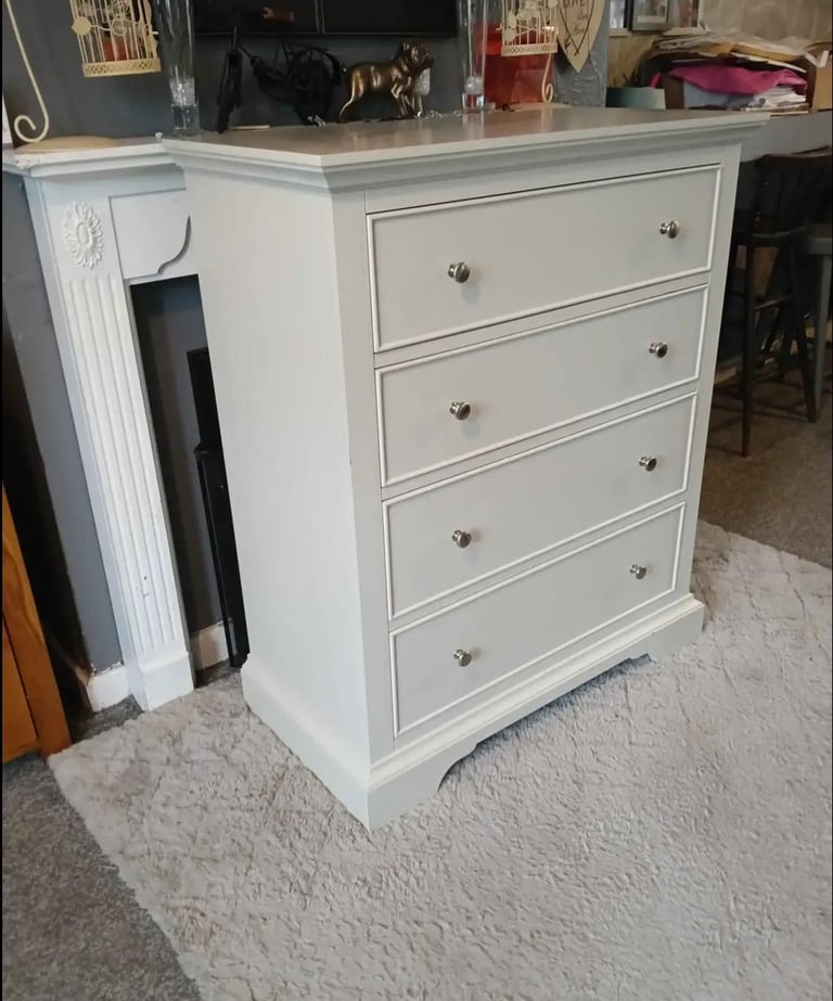 image for Pale grey chest of drawers