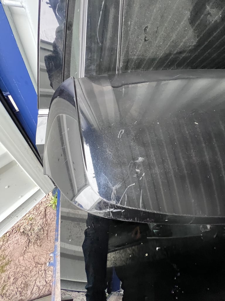 Volvo XC90 Rear Tailgate Black 2017