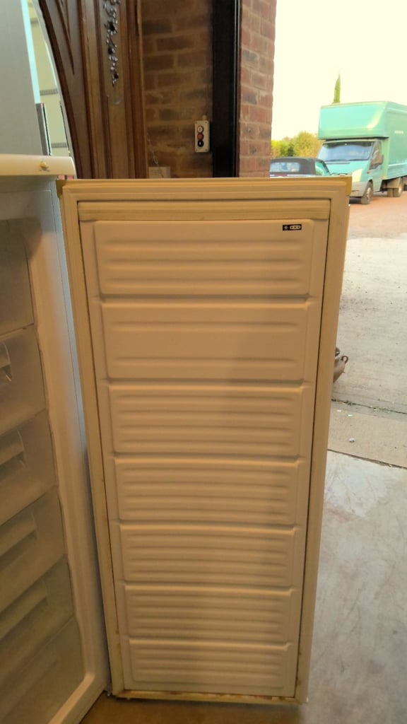 Bush freezer with 6 drawers