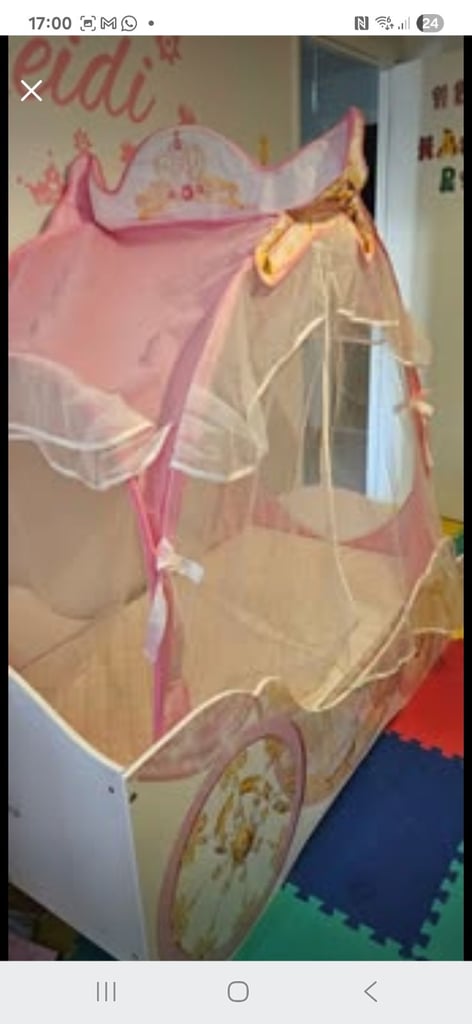 Disney Princess toddler bed with canopy
