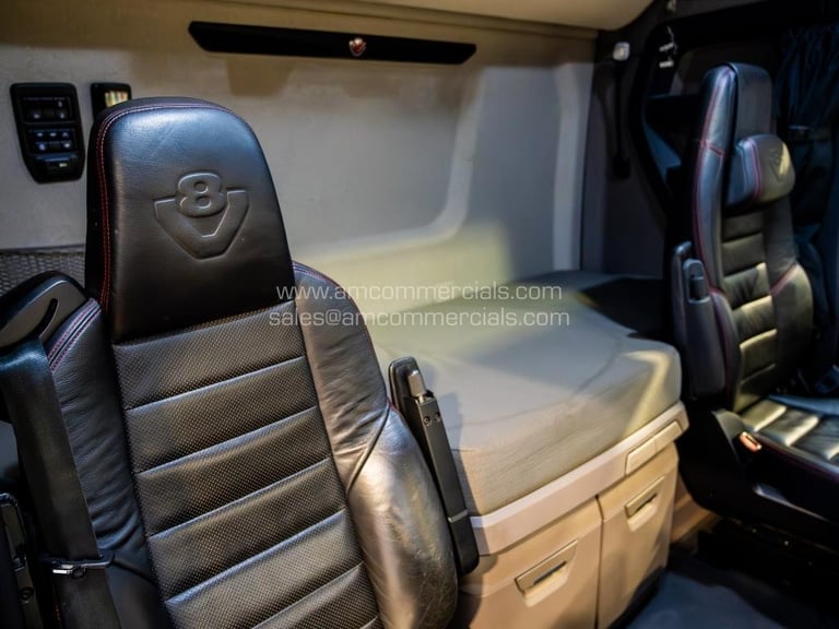 2021 (21) SCANIA 580S V8 HIGHLINE 6X2 TAG AXLE