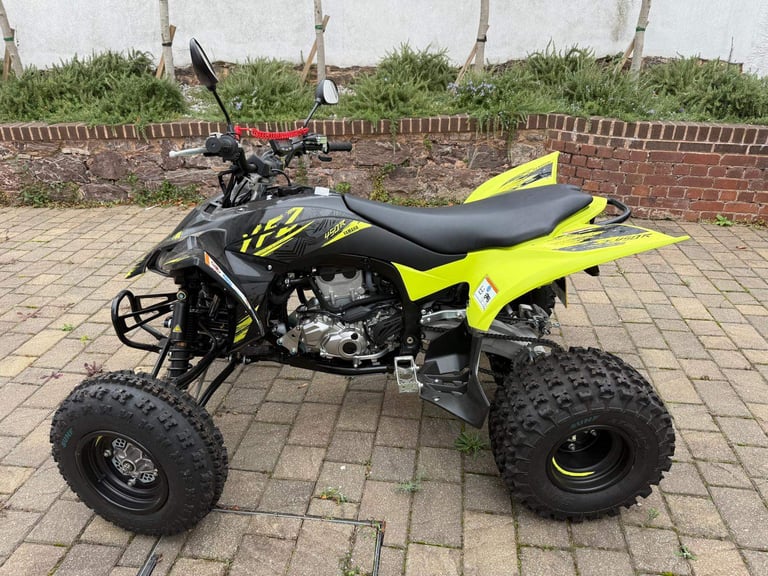 Quad bike Yamaha YFZ450R SE - Immaculate Condition/Never used