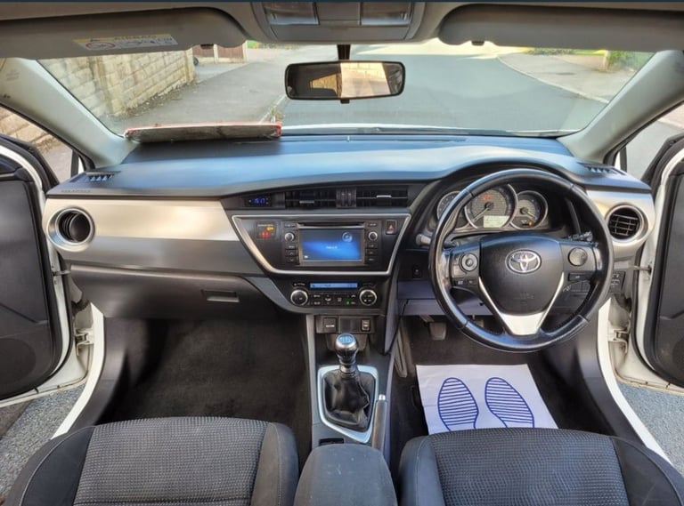 2015(64)TOYOTA AURIS 1.4 D4-D ICON 177K MOT AUGUST 2026*£20/TAX*6SPEED 90BHP*FACELIFT MODEL*