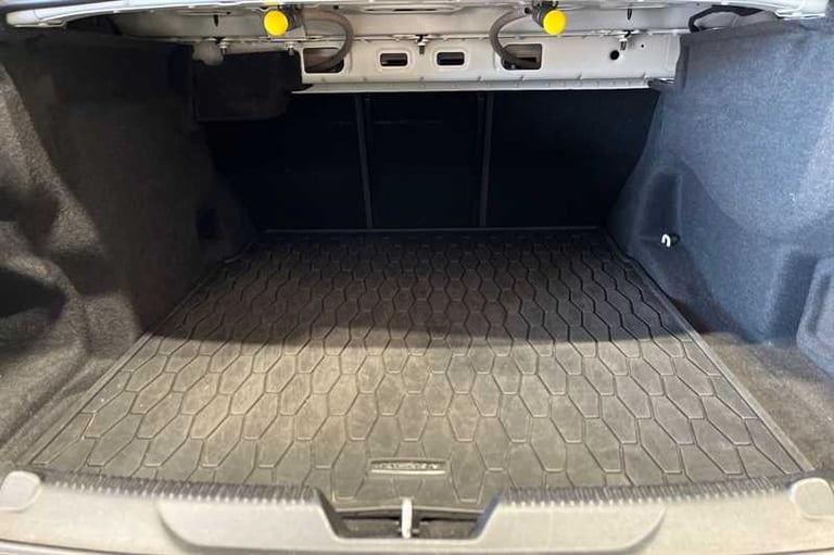 2018 Jaguar XE 2.0 [250] Portfolio 4dr Auto AWD SALOON PETROL Automatic