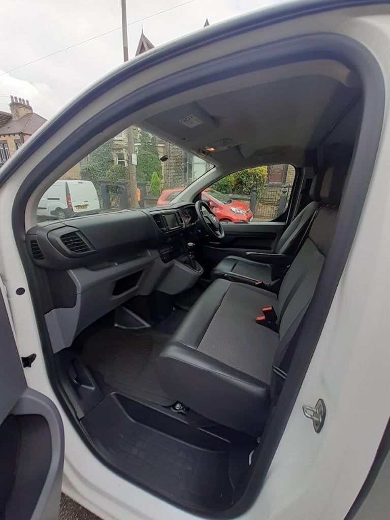 2020 Vauxhall Vivaro