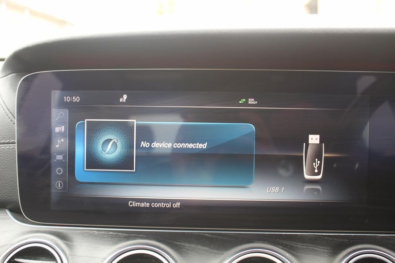  Mercedes-Benz E-Class 2.0 E220d AMG Line (Premium) G-Tronic+ Euro 6 (s/s) 4dr Diesel Automatic
