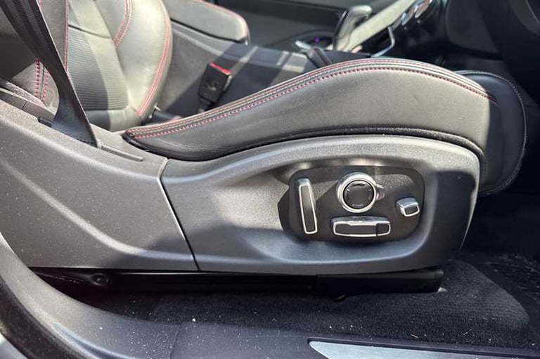 2018 Jaguar E-Pace 2.0d [180] First Edition 5dr Auto ESTATE DIESEL Automatic