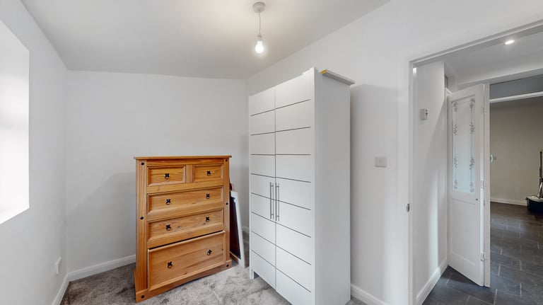 2 bedroom flat in Cameron Road, Croydon, CR0