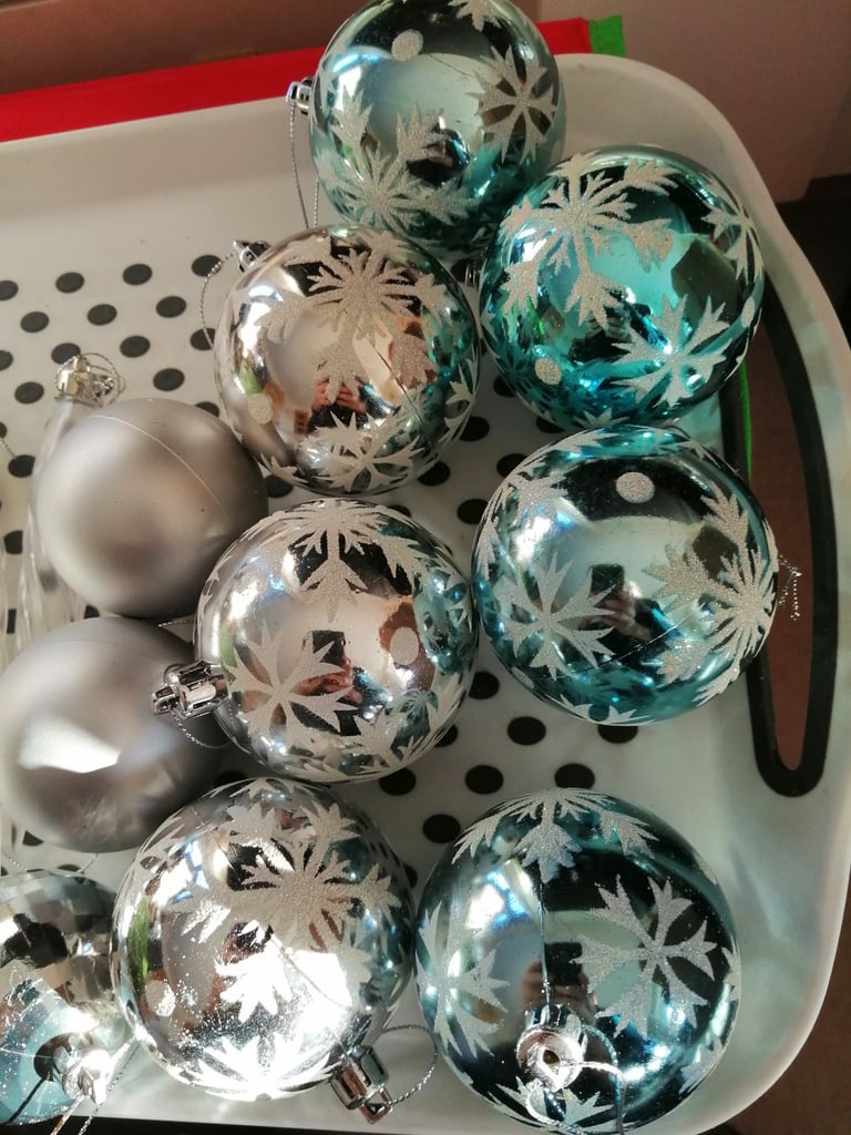 Xmas baubles silver bundle 