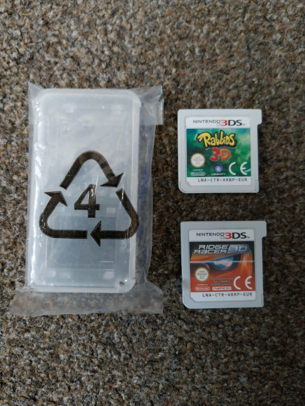 Nintendo 3ds games and carry game case