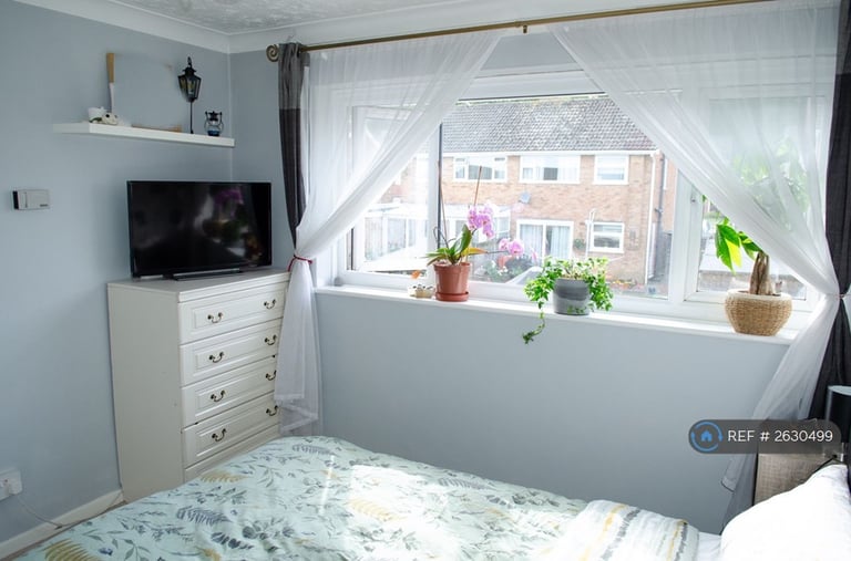 3 bedroom house in Foxglove Green, Willesborough, Ashford, TN24 (3 bed) (#2630499)