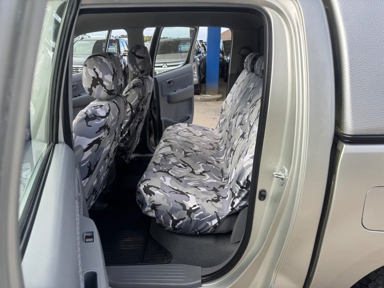 Toyota HiLux D/Cab Pick Up Truck D-4D 2.5120ps Manual Good Condition No Vat