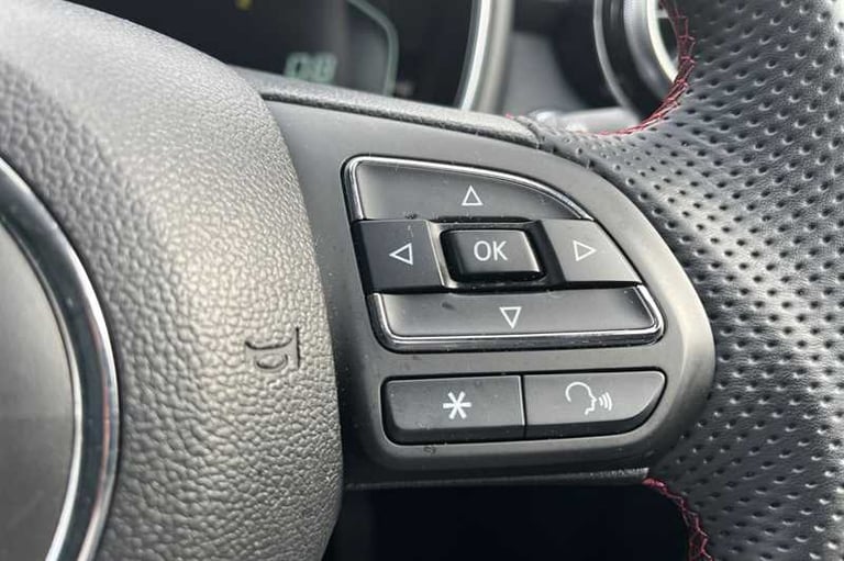 2024 MG MG HS 1.5 T-GDI TROPHY 5DR Hatchback Petrol Manual