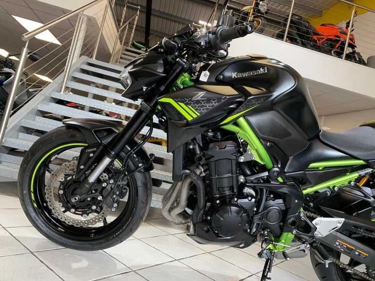 Kawasaki Z900 2021