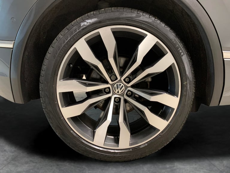 2020 Volkswagen Tiguan 1.5 TSI EVO R-Line Tech SUV 5dr Petrol DSG Euro 6 (s/s) (150 ps) - LED - H...