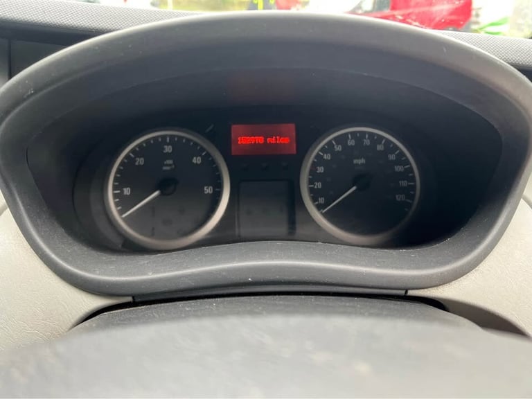 2013 Vauxhall Vivaro 2.0CDTI [115PS] Sportive Van 2.7t Tecshift Euro 5 PANEL VAN Diesel Manual
